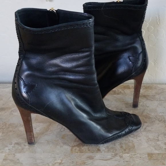 Authentic Louis Vuitton Black Leather Booties - Picture 3 of 8